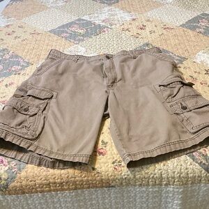 Lee Dungarees Tan Cargo Shorts for Men